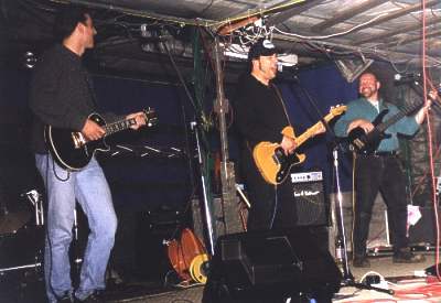 Die Band Juke Joint auf der B&uuml;hne. Gr&ouml;sserer Umfang von 18&frac34; KB