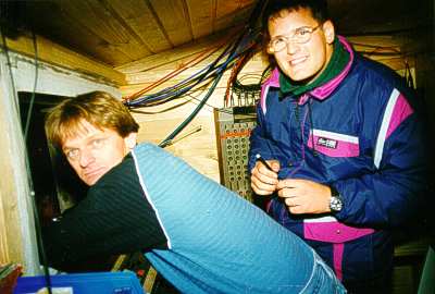 Technikwagen-Crew. Grösserer Umfang von 18½ KB